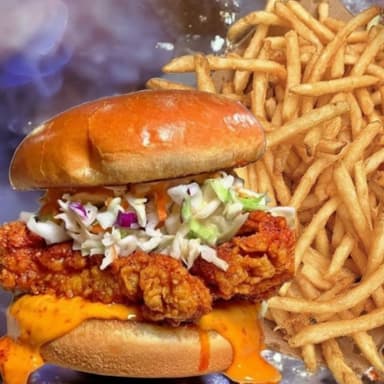 Fried Chicken Breast Con Francesa