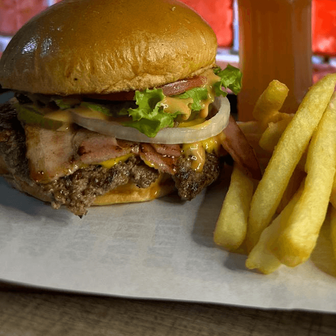 My Clásica Burger+PAPAS
