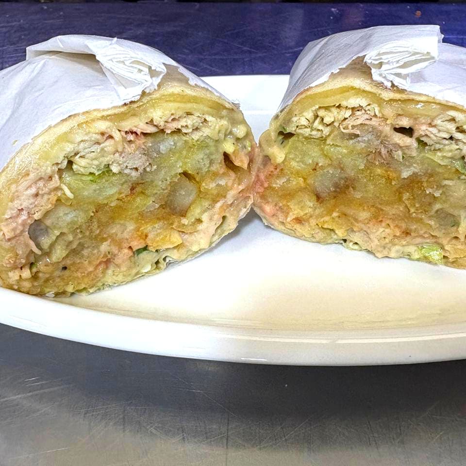 Enchilada de Pollo Deshilachado