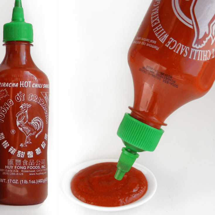 Salsa Siracha Cups