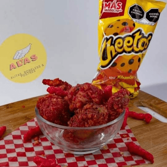 8 ALITAS CHETOS FLAMIN HOT