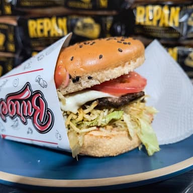 Combo Hamburguesa Sencilla + Papas + Bebida