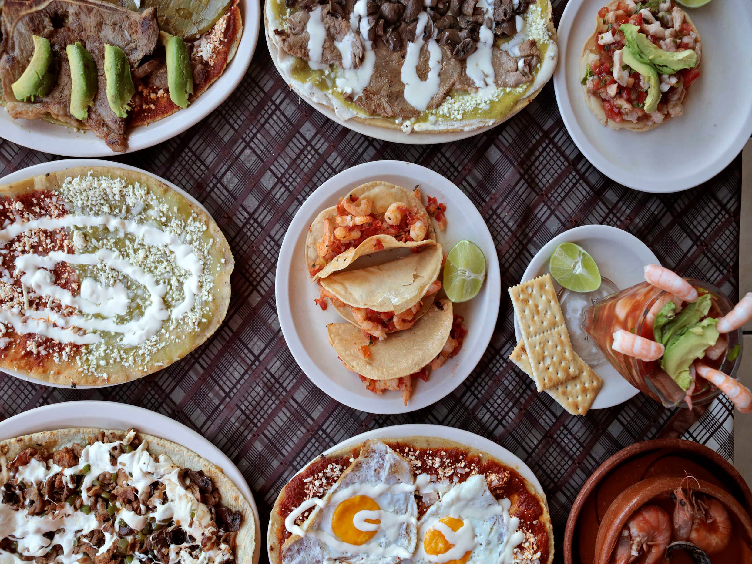 Huaraches y Mariscos Los Tradicionales