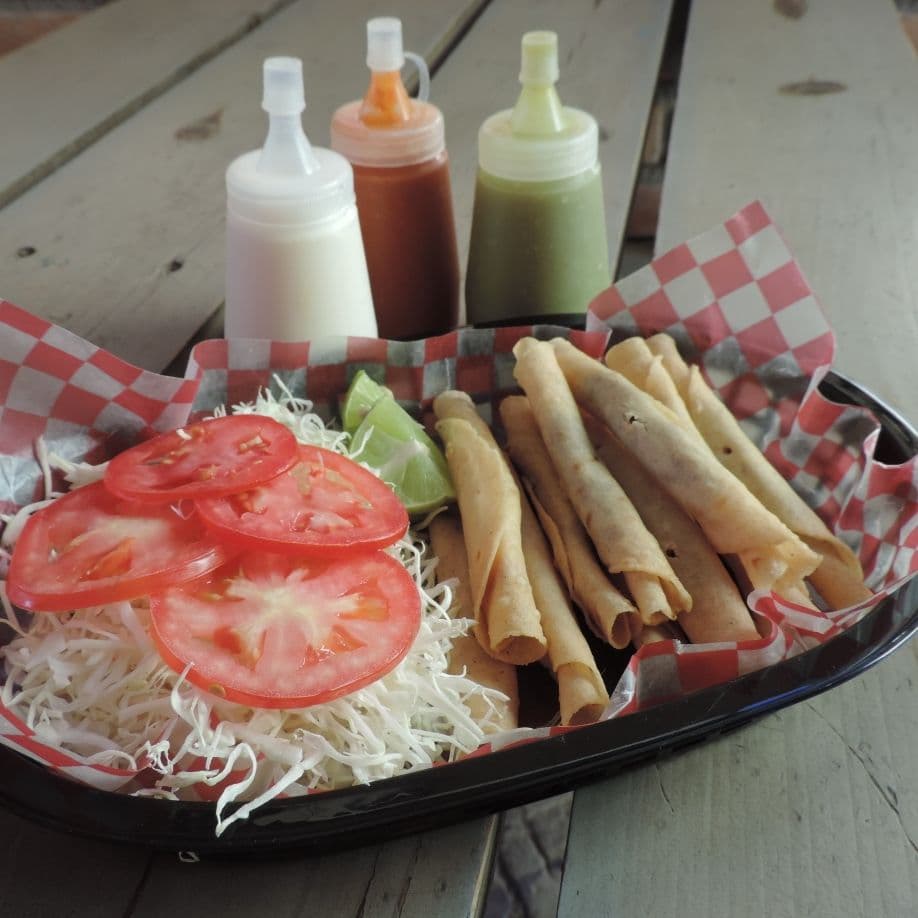 Combo 2 Ordenes de Tacos Dorados de Surtido
