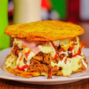 Patacón de Pollo