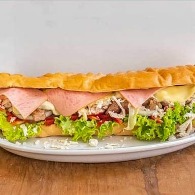 Sándwich Mixto Pollo y Cerdo