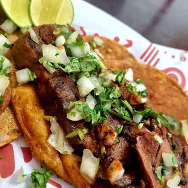Taco de Lengua de Res