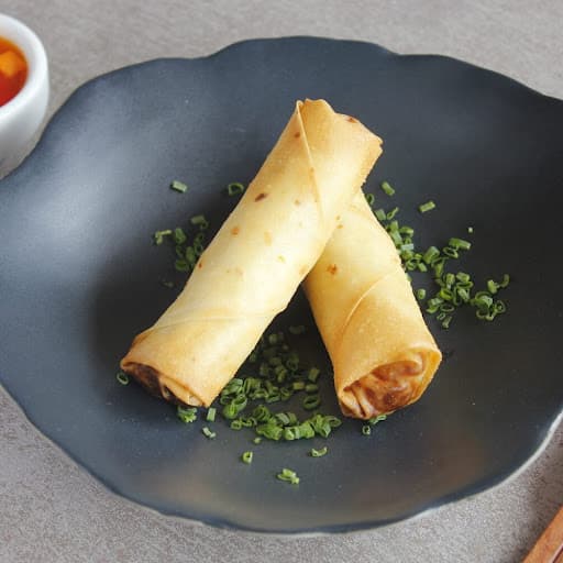 Egg Rolls x 2