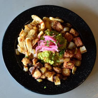 Aguachile de chicharrones