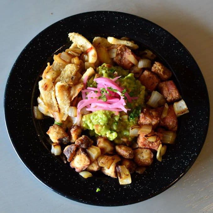 Aguachile de chicharrones