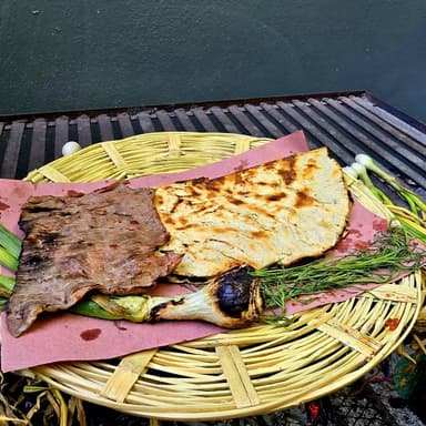 Tlayuda de Tasajo