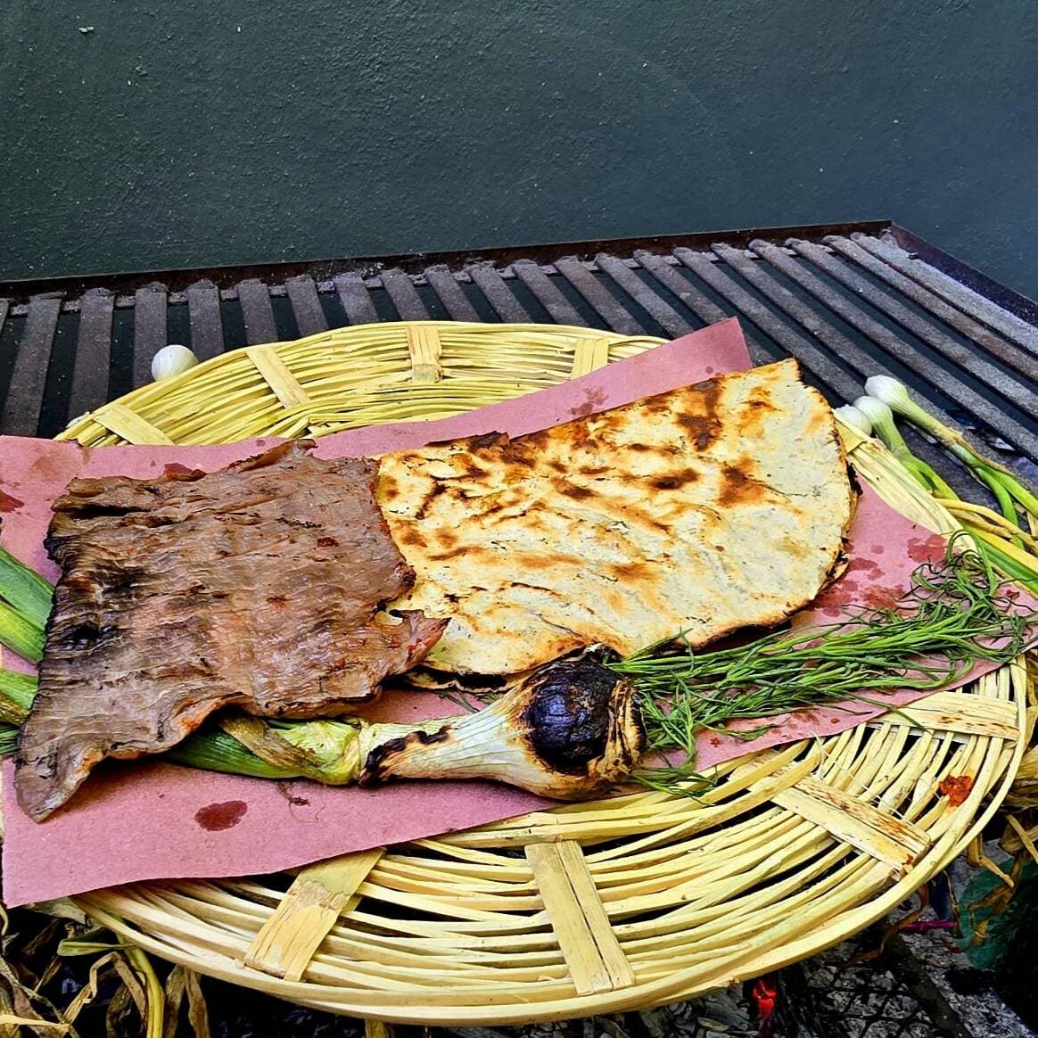 Tlayuda de Tasajo