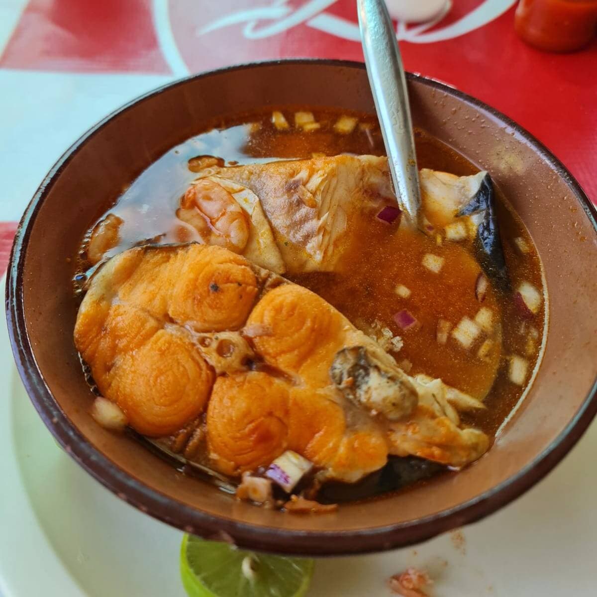 Caldo de Pescado