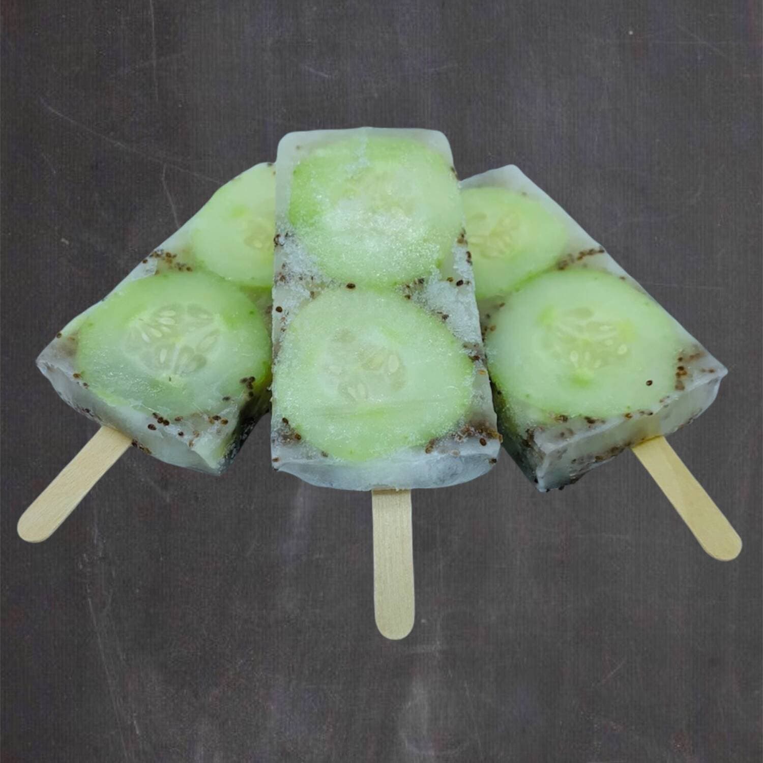 Paleta de Limón con Pepino y Chía