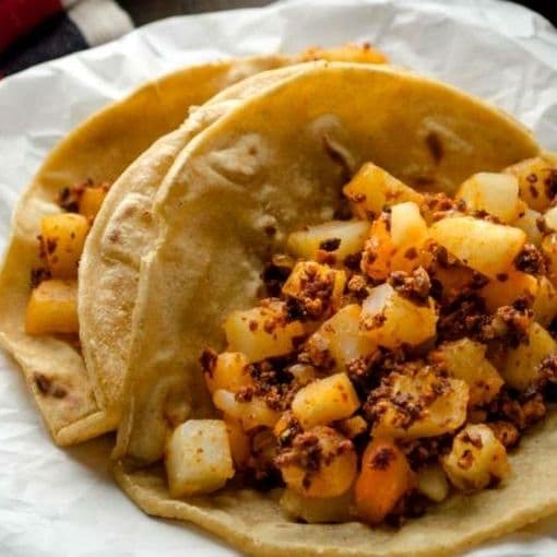Taco de papas con chorizo