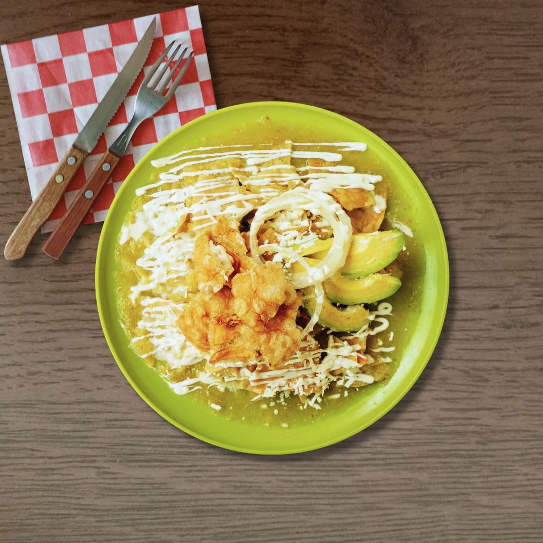 Chilaquiles con Chicharrón