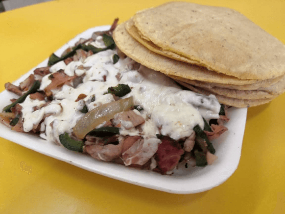Orden de Chuleta con Queso