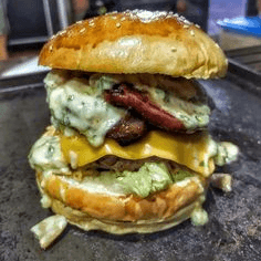 Combo Hamburguesa La Presumida + Papas + Bebida