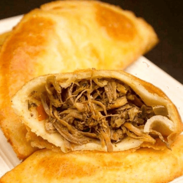Empanada de Carne Mechada