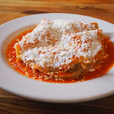 ENTOMATADAS + LITRO DE AGUA