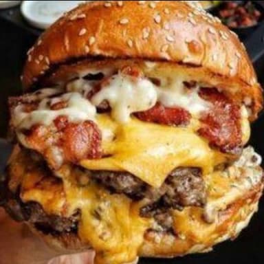 Hamburguesa Mega Ricura