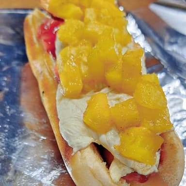 HotDog Piña y Queso