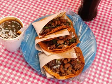 Combos 3 Tacos + Soda + Consome