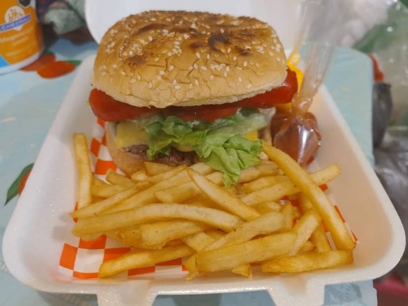 Anyi Hotdogg & Hamburger