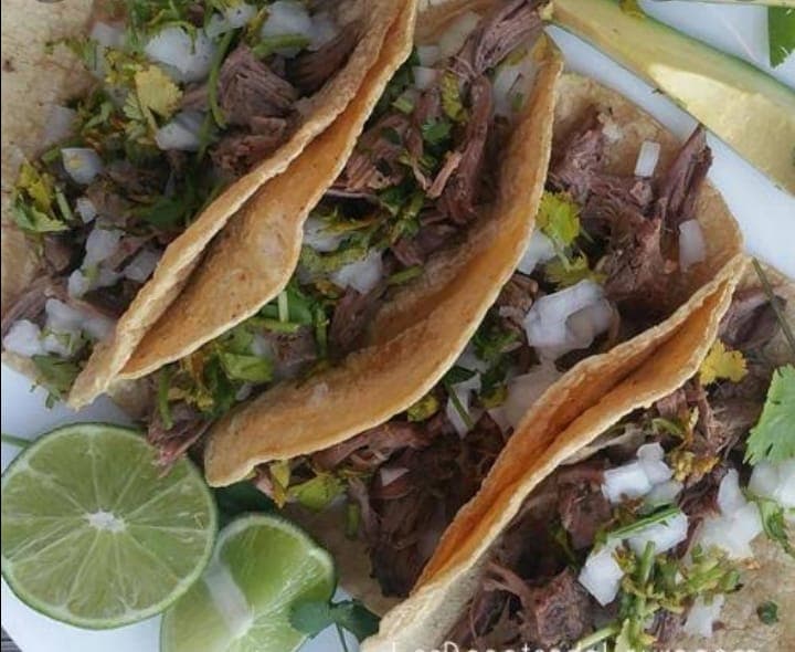 Tacos De Birria A La Maya /Doña Aleja/