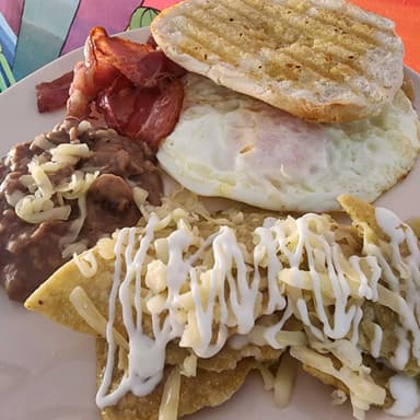 HUEVOS AL GUSTO