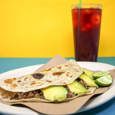 Gringa Especial + Agua Fresca