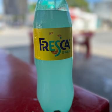 REFRESCO SABOR FRESCA DE 1.35ML