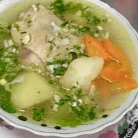 Caldo de Pollo