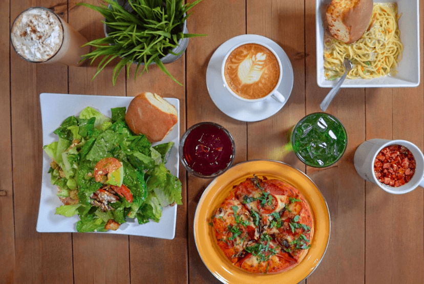 Kiss it & Cafe Tomas (suc Blvd)