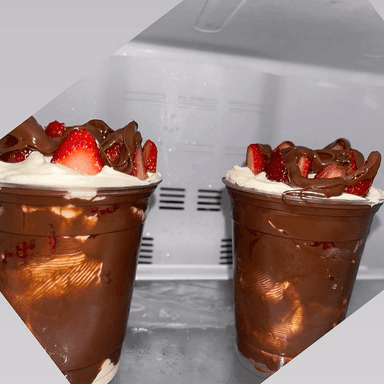Vaso Chico de Fresas con Crema y NUTELLA