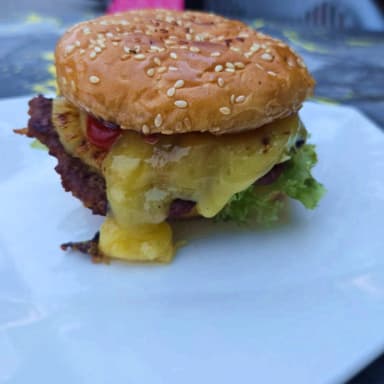 Hamburguesa Hawaiana
