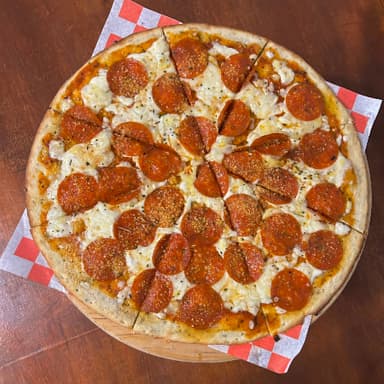 Pepperoni Massimo Pizza
