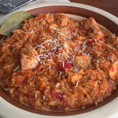 Arroz con Carne de Res Entero