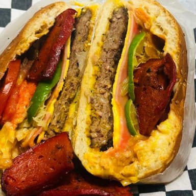 HAMBURGUESA SALCHI-PIÑA