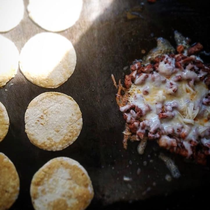 4 Tacos de Pastorqueso