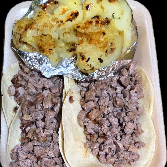 Orden de 4 Tacos de tu elección con papa Asada