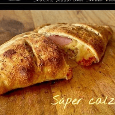 Super Calzone