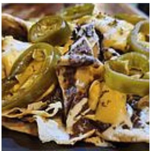 Nachos con chorizo