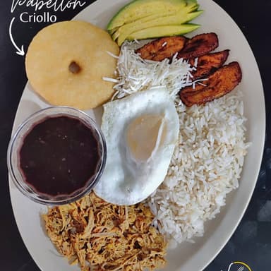 Almuerzo Pabellón Completo