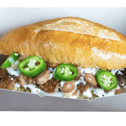 Torta de chilaquil con proteina