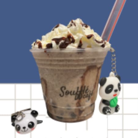 Combo Bebida + Llavero Panda Soufflé Café