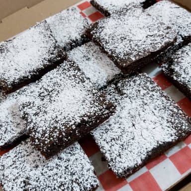 Brownie con Azúcar Glass x 1