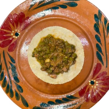 TACO DE NOPALES CON LONGANIZA