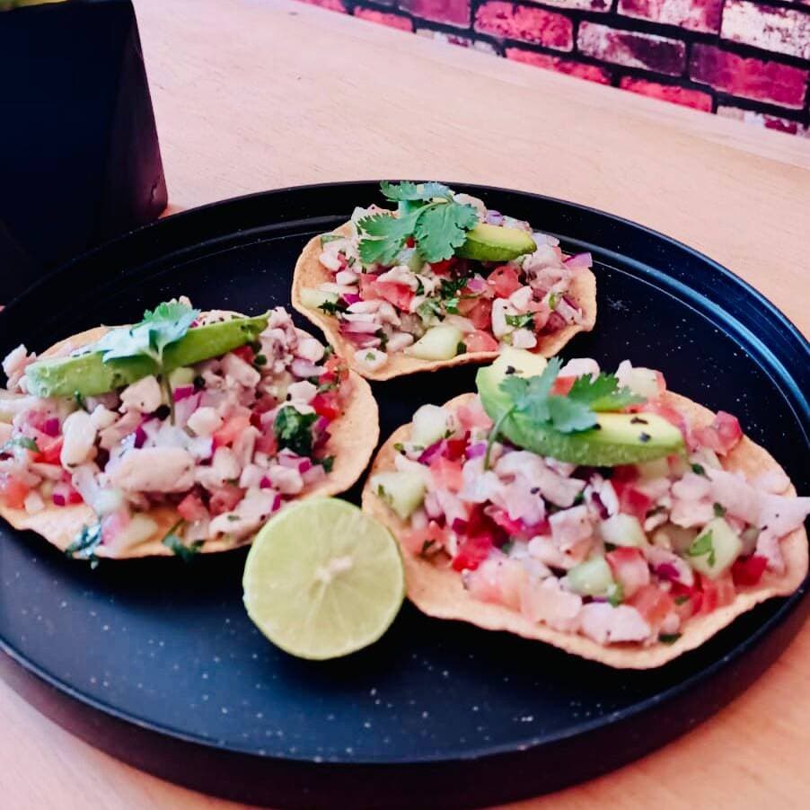 Tostada de Ceviche de Pescado