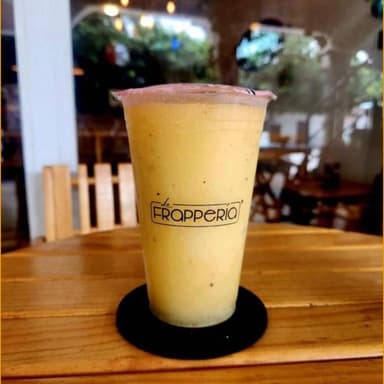 Frapé Maracuyá Agua 16 Oz
